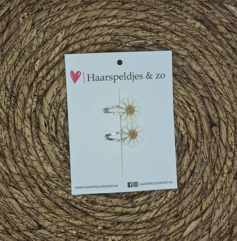 Haarspeldje Flower - daisy - madeliefjes - bronskleur — 5 cm / goud
