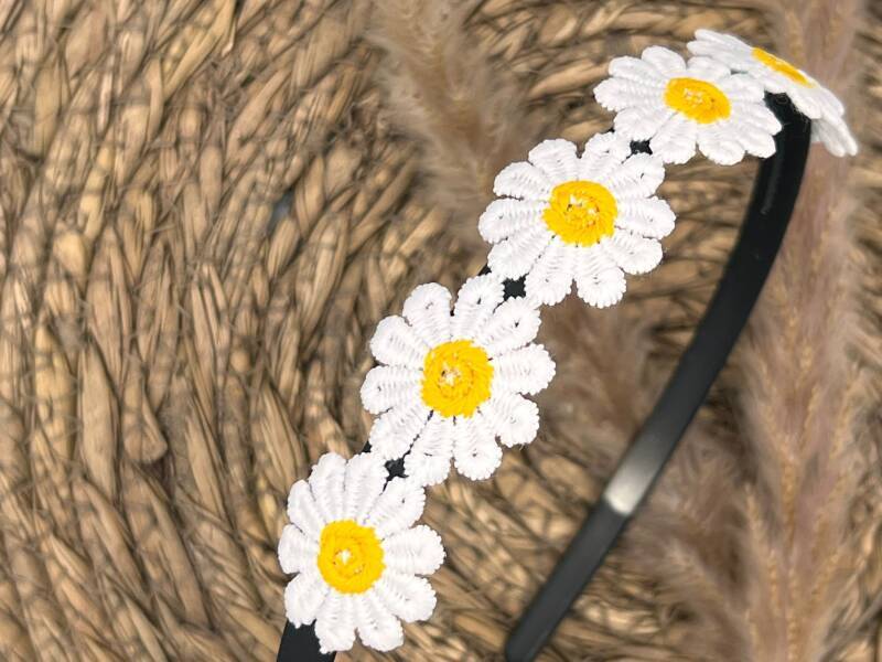 Diadeem flower - haarband - madeliefjes donkergeel -bloemen - bloemetjes