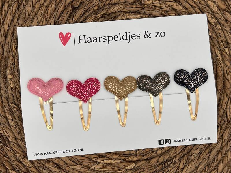 Haarspeldje hearts setje 5 - hartjes - applicatie - glamour - kerst - decembercollectie - najaar — 5 cm speldjes