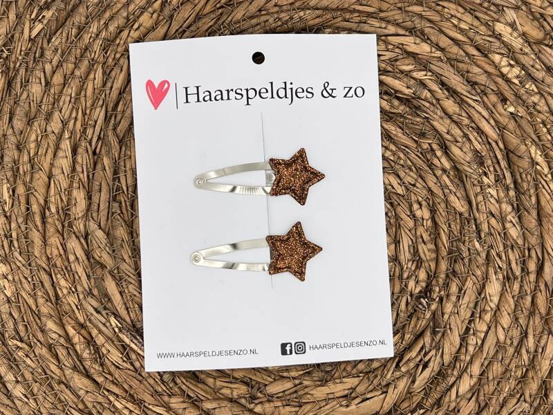 Haarspeldje ‘Stars’ - ster - sterretje - applicatie- glitters - bruin - kerst – feestdagen — 4 cm speldjes