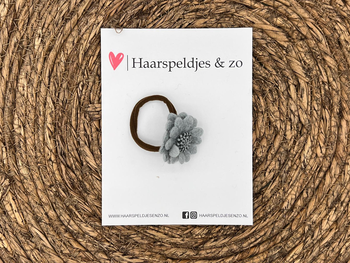 Elastiek - per stuk - hippe kleuren - met bloem - meisjes - blossem - blauw