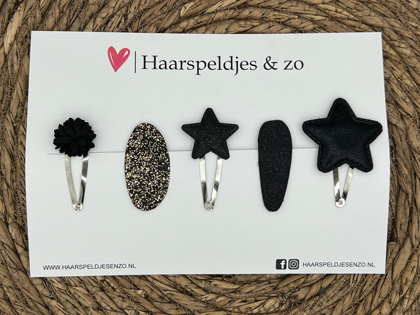 Try-out mix 34 - application - mix of different pins - black - glitter - Christmas - holidays - 5 cm pins