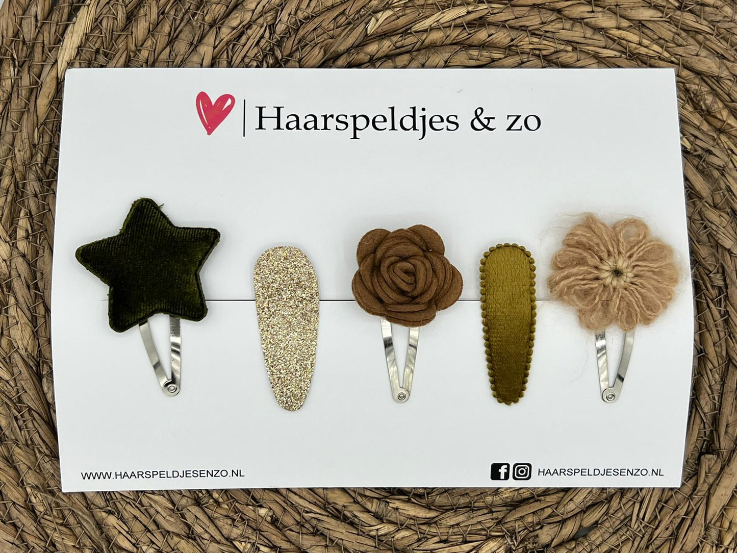 Try-out mix 43 - application - mix of different pins - green/beige/brown - glitter - Christmas - holidays - 5 cm pins