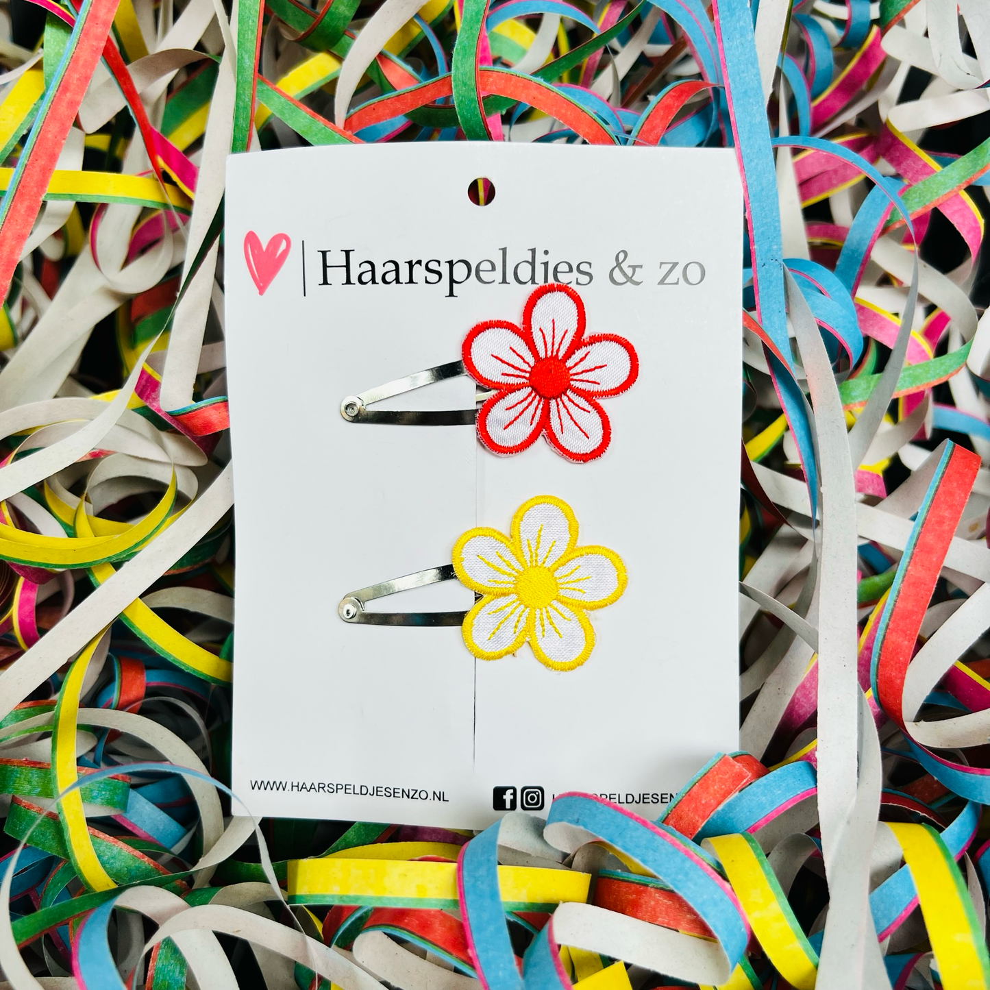 Bloemen op klikklakspeld - Oeteldonk - carnaval