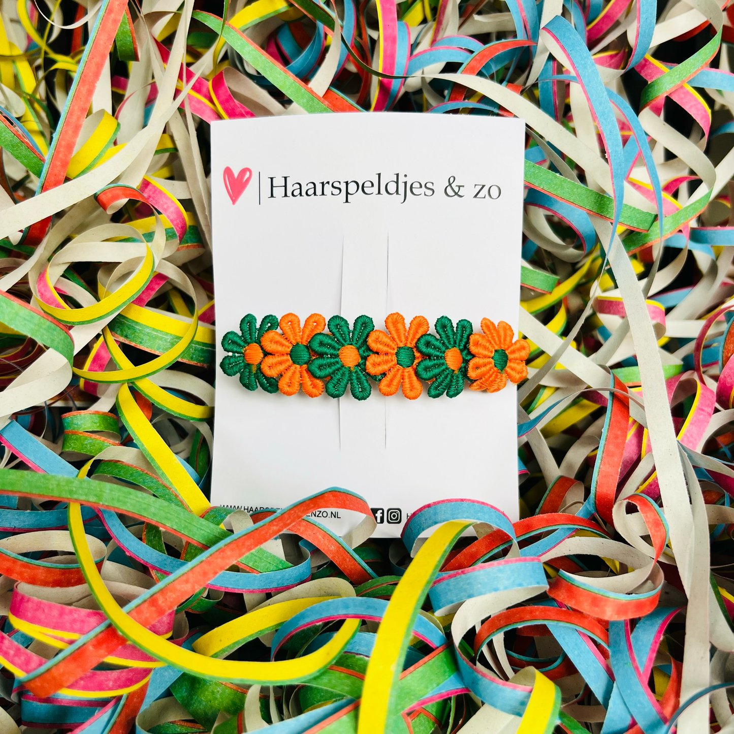 Groen/oranje madeliefjes op French Barrette - carnaval - haaraccessoires