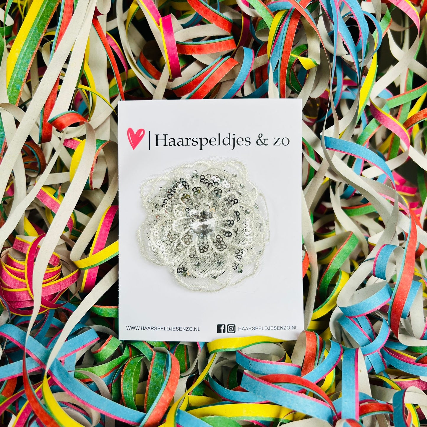 Carnaval - haaraccessoire - bloem op alligatorclip - glitters - zilver - carnavalsbloem