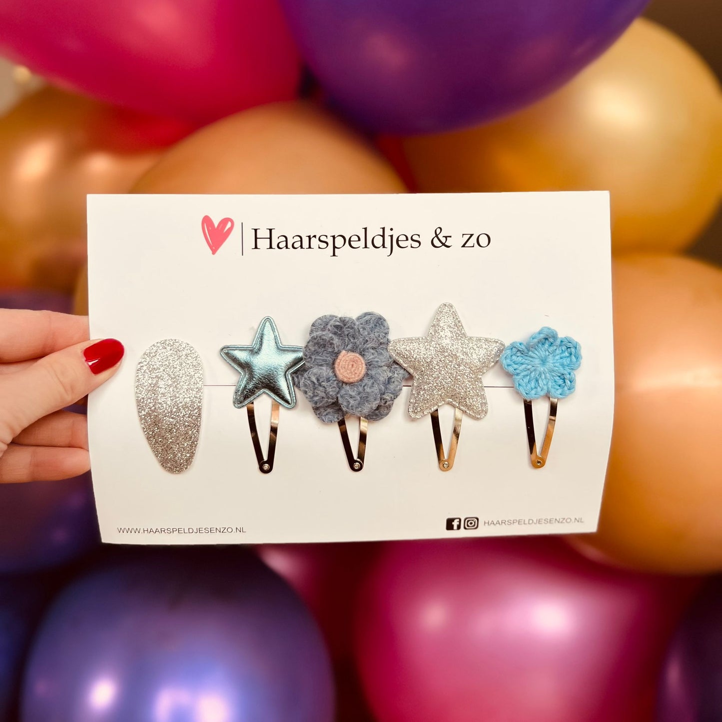 Try-out mix - application - mix of different pins - flowers - 5 cm pins - Christmas - holidays - glitter - shiny - blue/silver