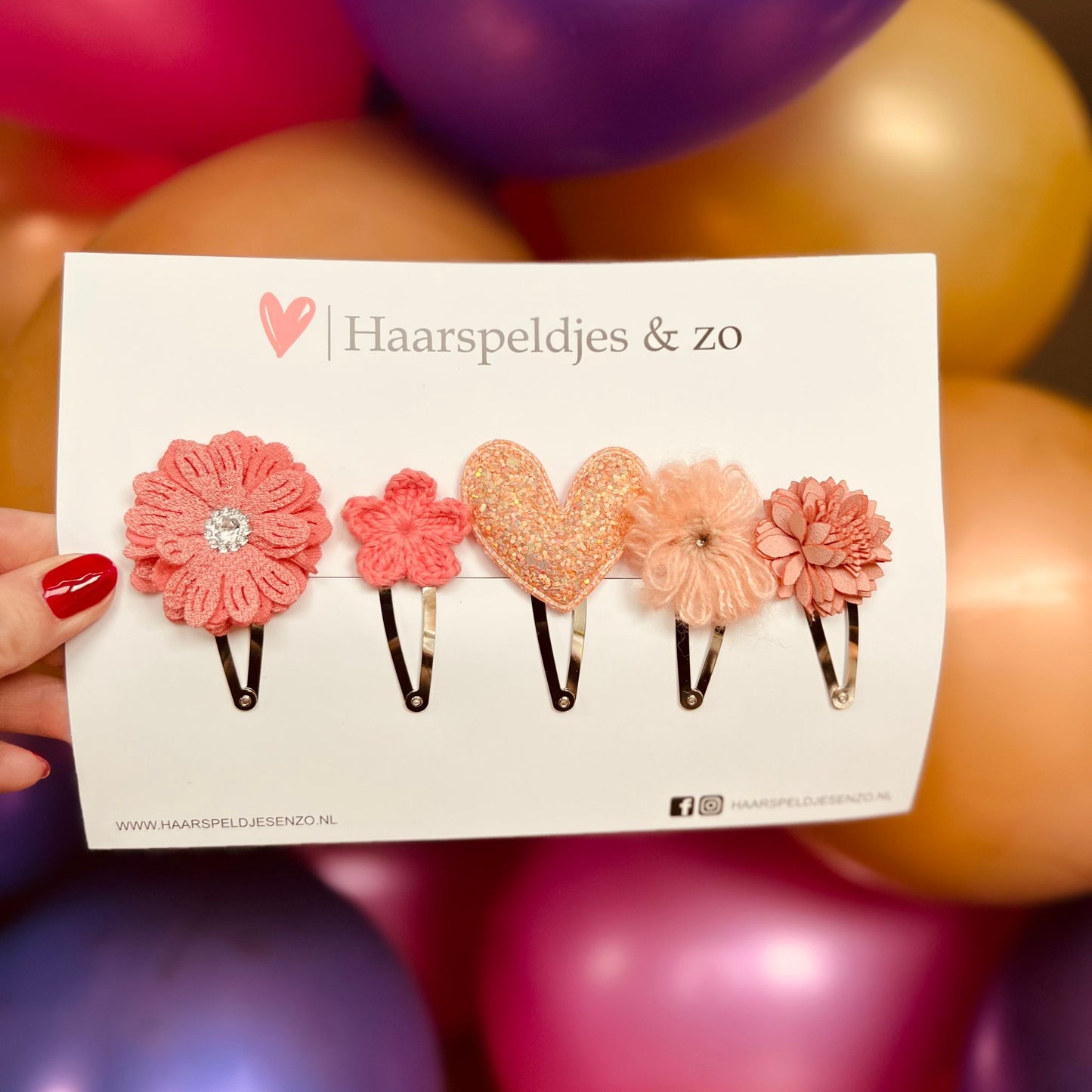 Try-out mix - applicatie - mix van verschillende speldjes - bloemetjes - 5 cm speldjes - kerst - feestdagen - glitters - glimmend - roze