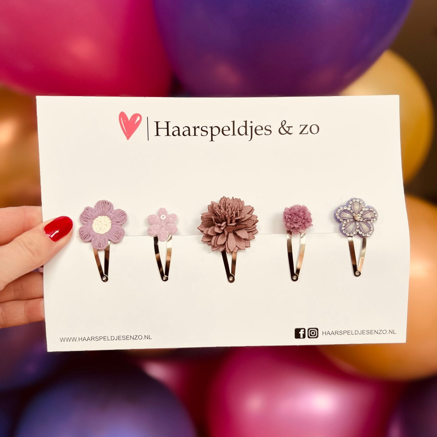 Try-out mix - application - mix of different pins - flowers - 4 cm pins - Christmas - holidays - glitter - shiny - purple
