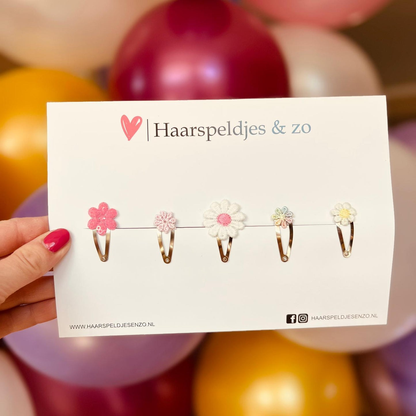 Try-out mix - applicatie - mix van verschillende speldjes - bloemetjes - 3 cm speldjes - roze