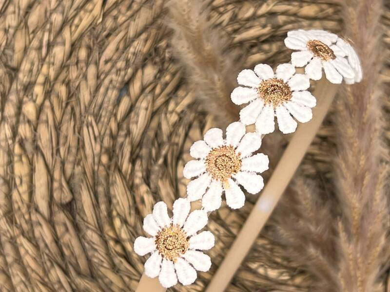 Diadeem flower - haarband - madeliefjes brons -bloemen - bloemetjes