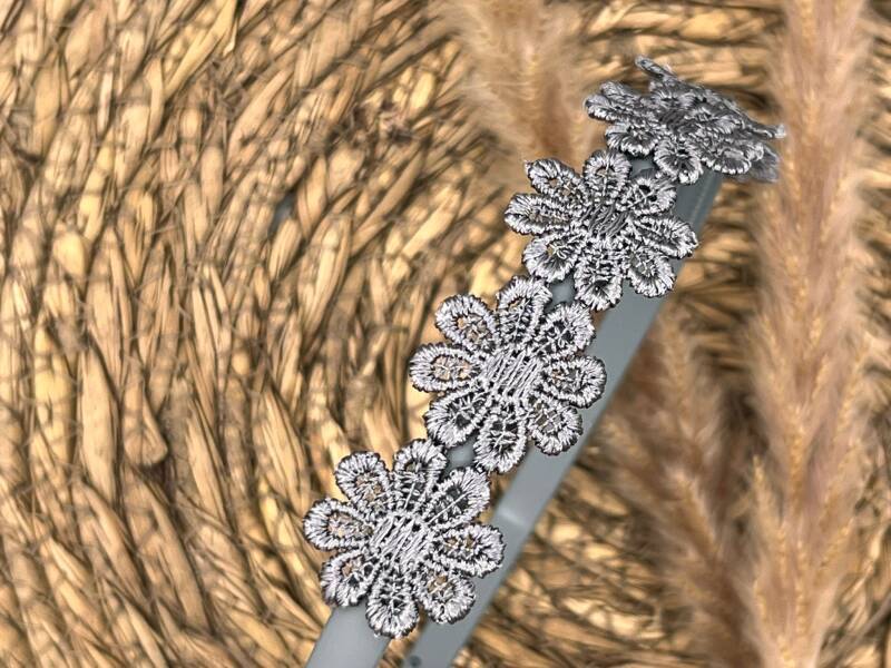 Diadeem - haarband - bloemetjes grijs - bloemen