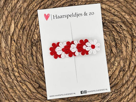 Madeliefjes op alligatorclip (groot) - Ut Malse Arckeldurp - carnaval