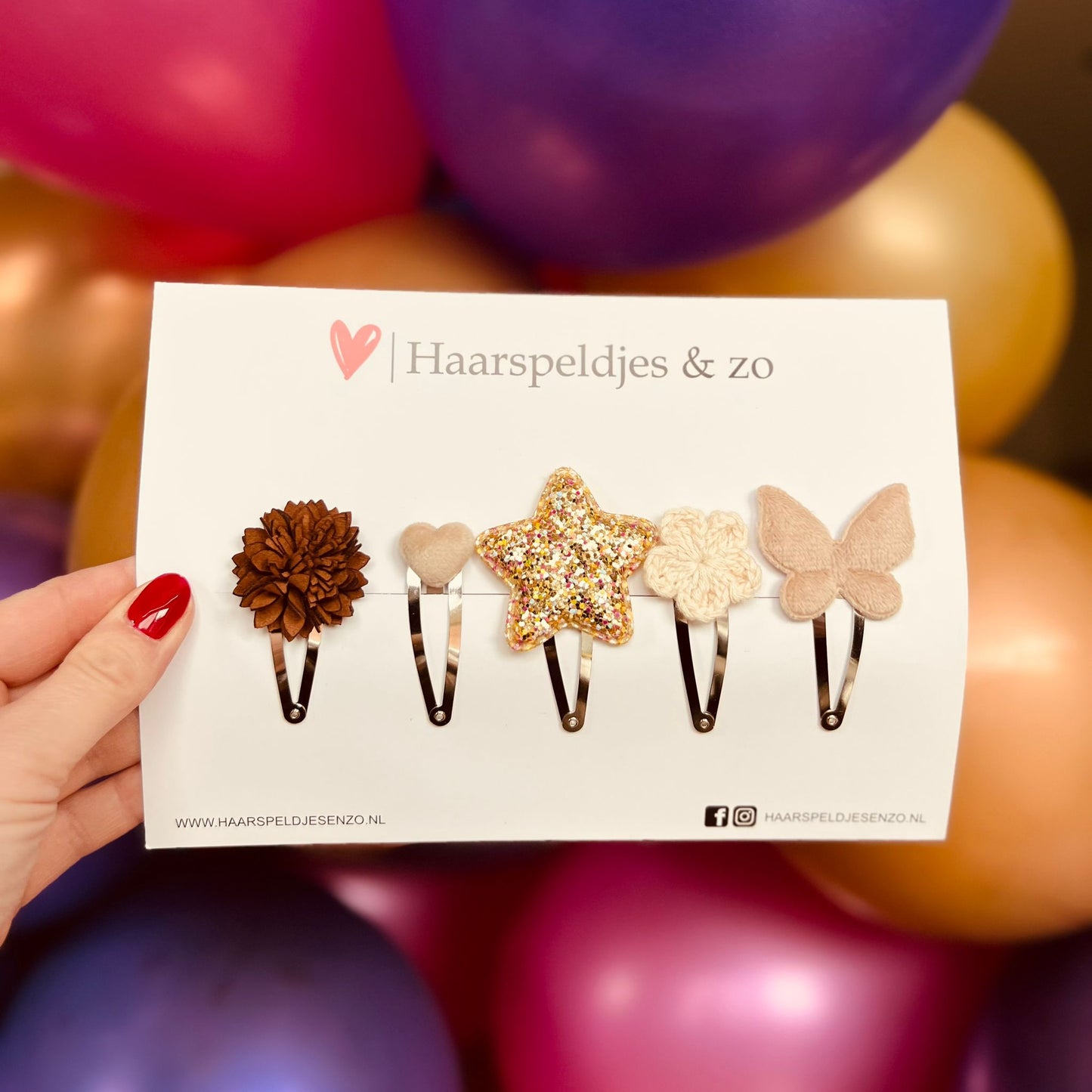 Try-out mix - application - mix of different pins - flowers - 5 cm pins - Christmas - holidays - glitter - shiny - beige/brown