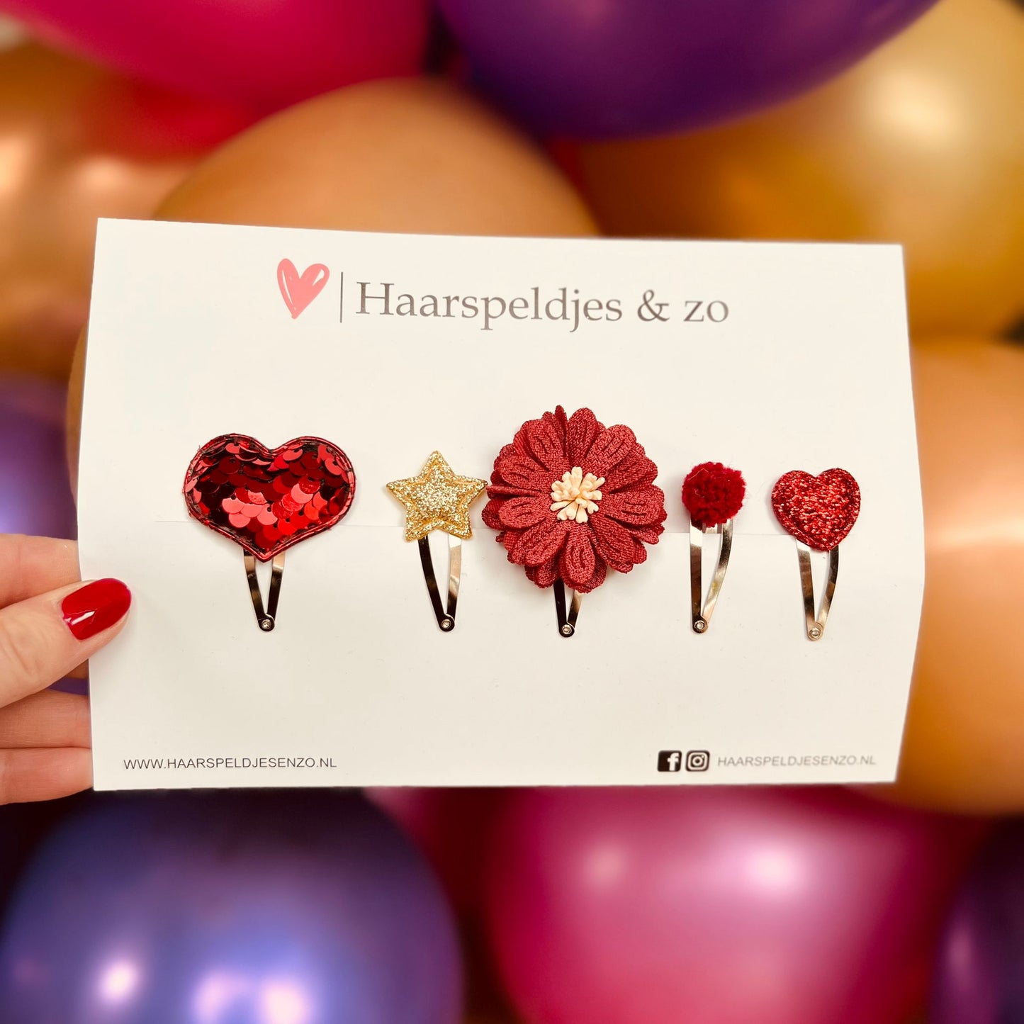 Try-out mix - application - mix of different pins - flowers - 4 cm pins - Christmas - holidays - glitter - shiny - red