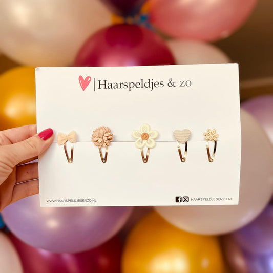 Mix d'essai - application - mélange de différentes épingles - petites fleurs - épingles de 3 cm - Noël - fêtes de fin d'année - scintillements - paillettes - beige/marron