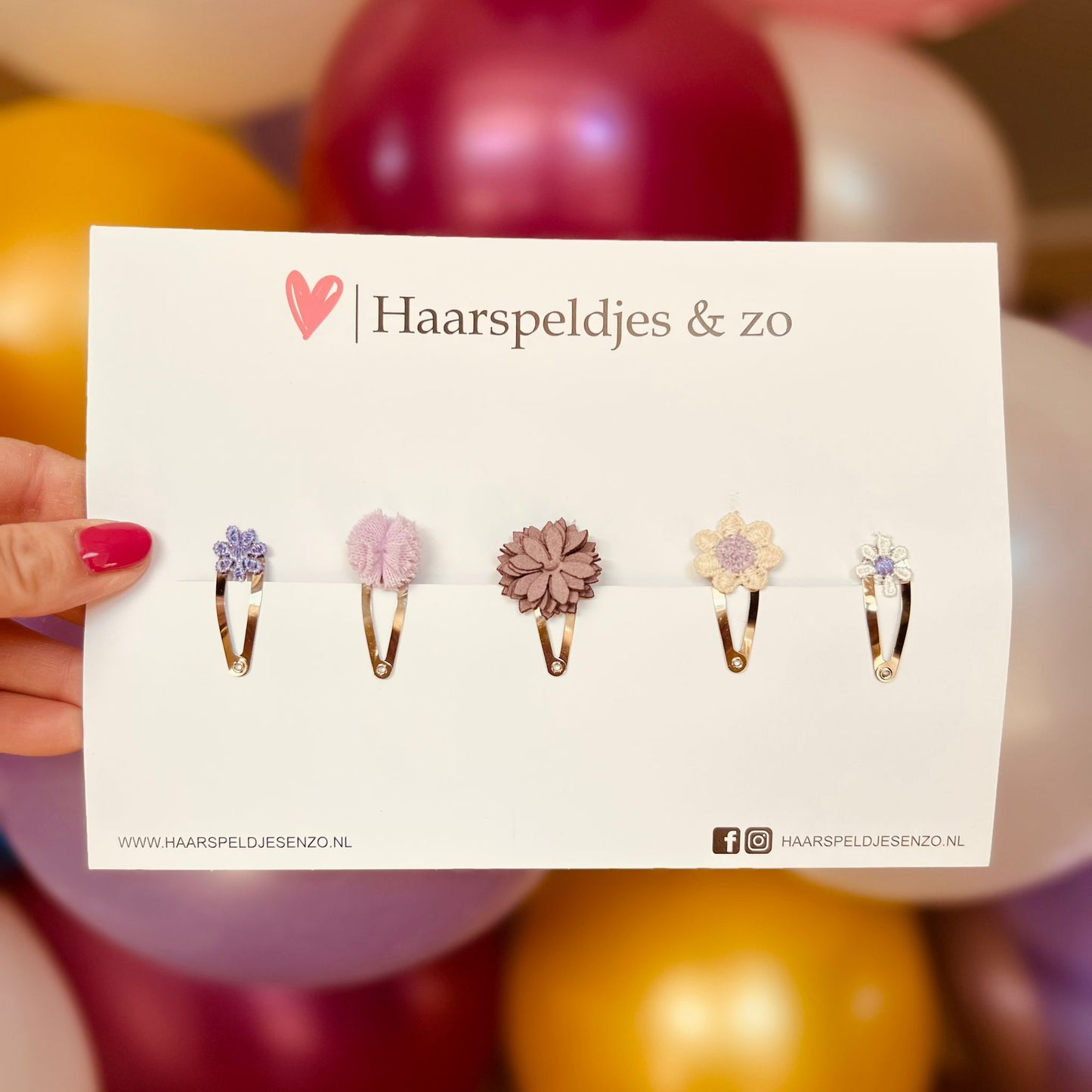 Try-out mix - applicatie  - mix van verschillende speldjes - bloemetjes - 3 cm speldjes - paars
